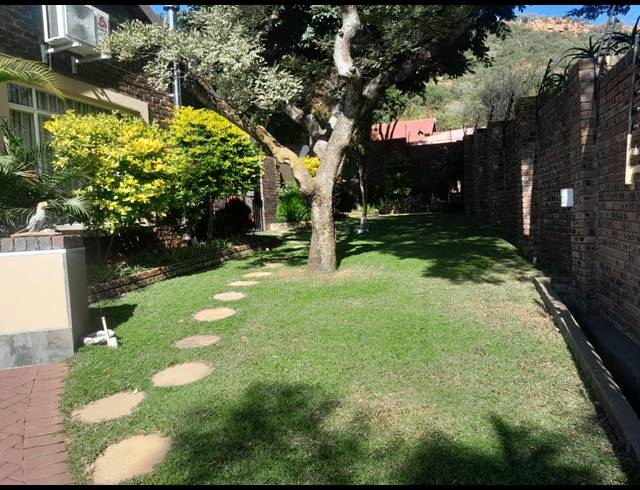 4 BEDROOM HOUSE FOR SALE IN SAFARI GARDENS